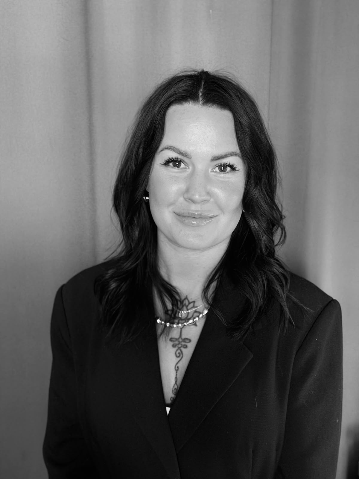 Elin Åkerberg - Grym Tingvalla - Grym V.Torggatan